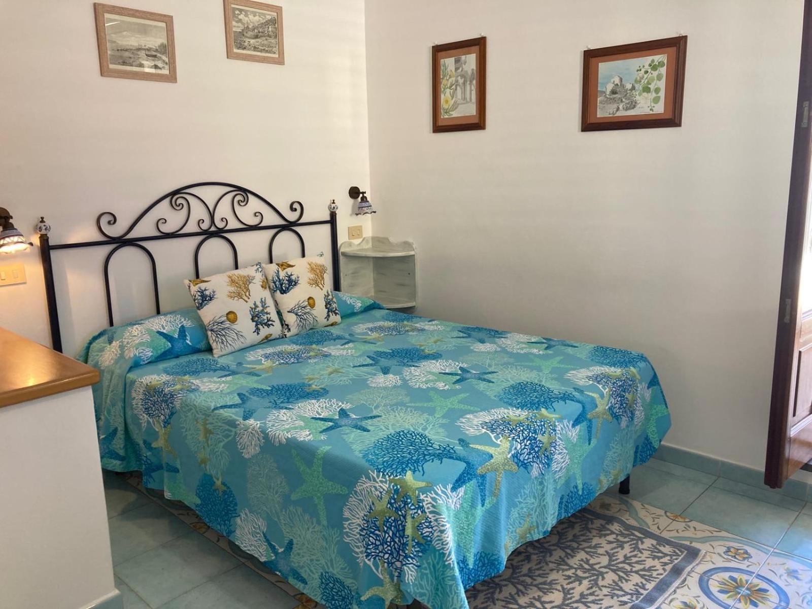 Diana Brown * Lipari (Isola Lipari)